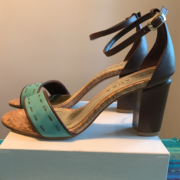 NEW Brazilian chunky heels in teal and chocolate. Size 6 - Picture 4 of 12